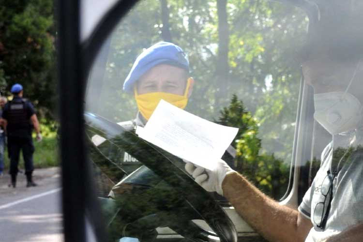 Entidades solidarias podrán hacer guardias diarias. Crédito: Diario La Mañana. Entidades solidarias podrán hacer guardias diarias. Crédito: Diario La Mañana.