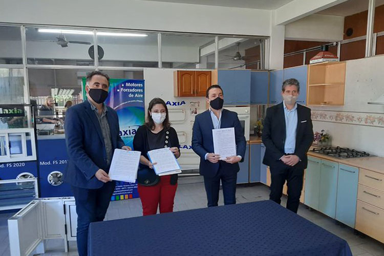 El INAES cerró un convenio con el Municipio de Florencio Varela El INAES cerró un convenio con el Municipio de Florencio Varela