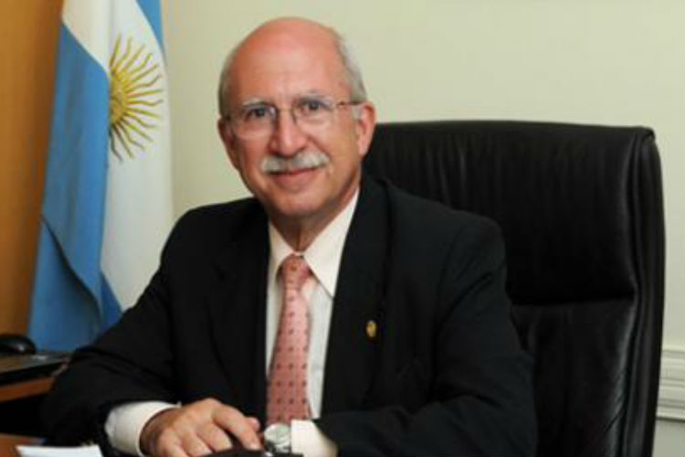 Edgardo Form, trayectoria de interés cooperativo